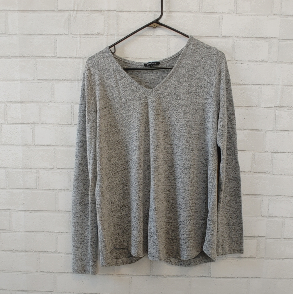 Ladies sweater